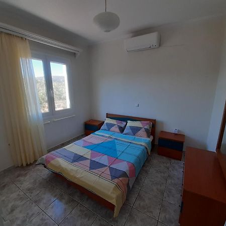 Elafonisos Detached House In Quiet Olive Grove, Starlink Internet & Smart Projector! Villa Exteriör bild